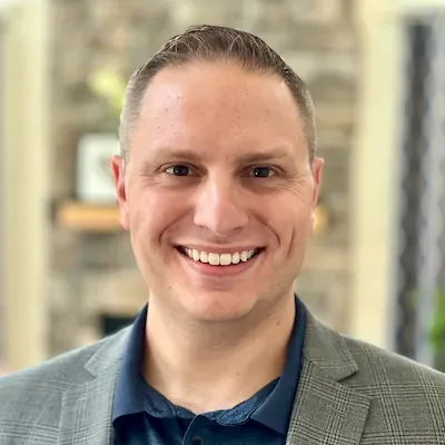 Aaron Holbrook. Maker, Writer, Lifelong Learner.